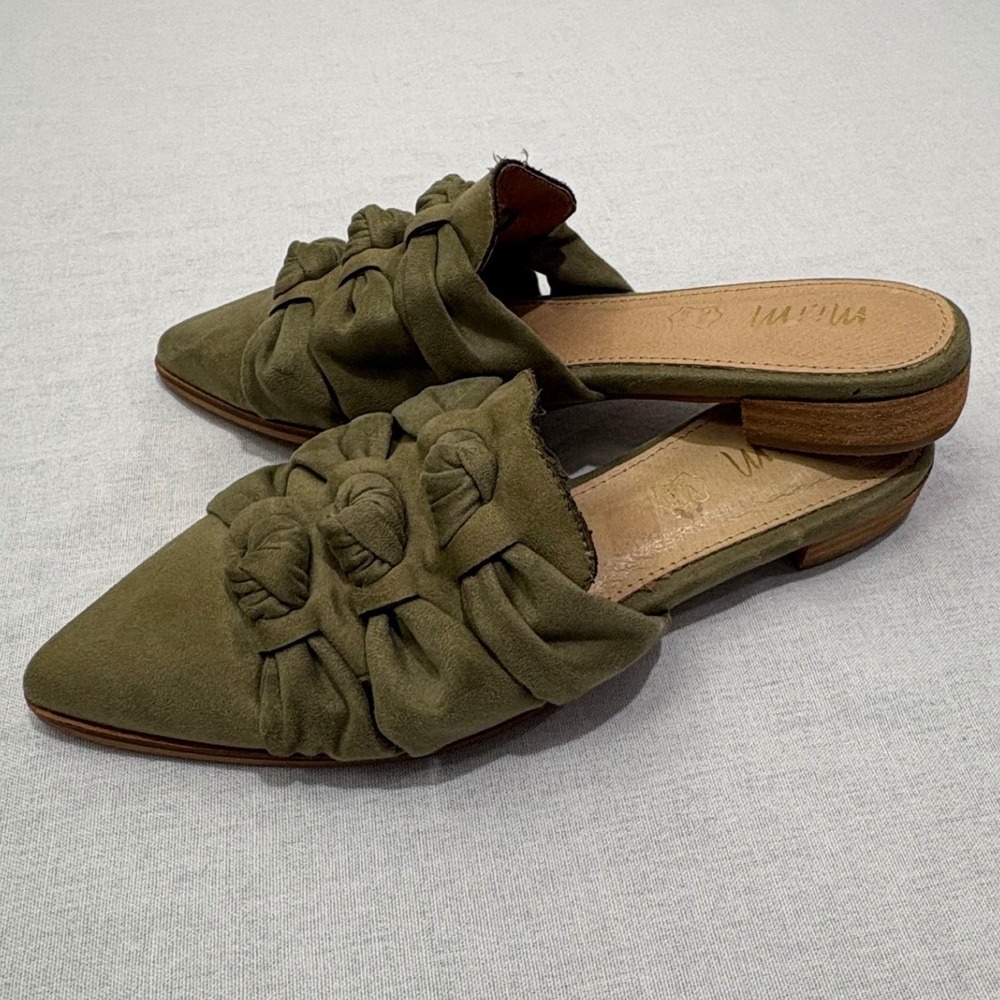 Mi.iM Jevelle Olive Green Knotted Mule Loafers Slip‎ On Pointed Toe Suede SZ 9.5